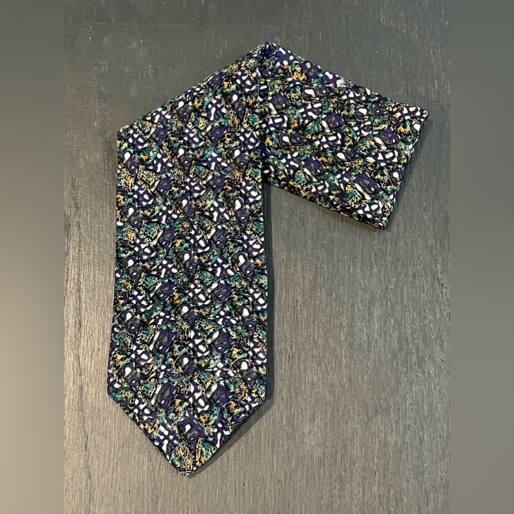 Magic Eye Novelty Silk Tie by Brookville Corporation Made in USA